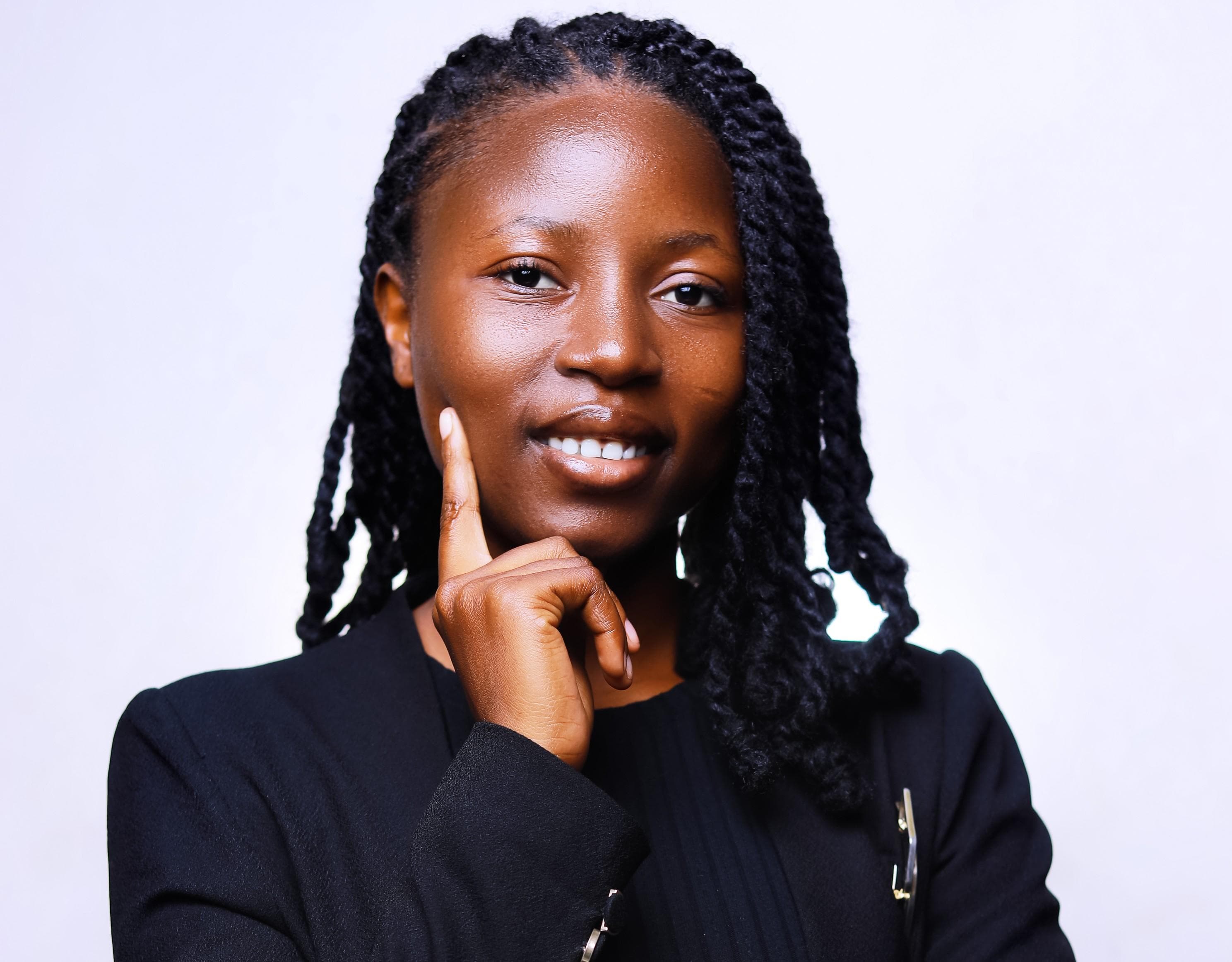 Ehoura Aya Loth Gisèle : une voix engagée pour le leadership féminin et les STEM