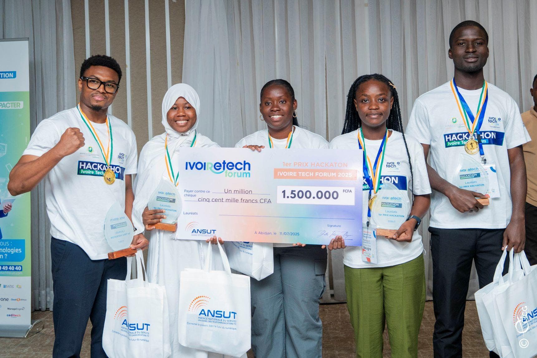 Hackathon Ivoire Tech Forum 2025 : la jeunesse code l’avenir du numérique ivoirien