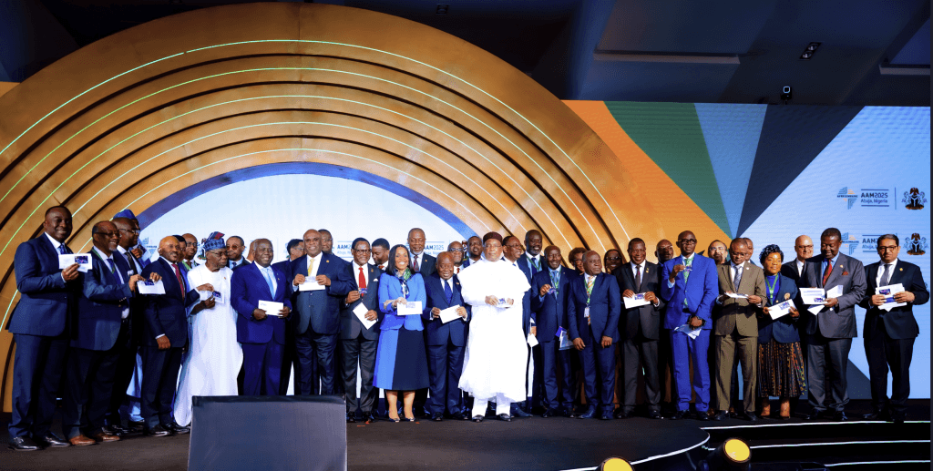 Fintech : L’Afrique se dote de sa première carte de paiement panafricaine