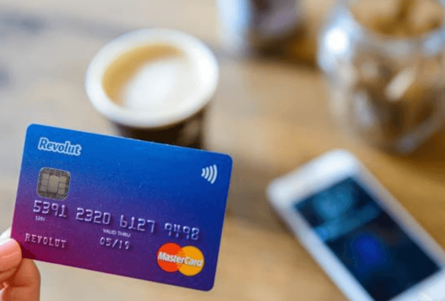 Revolut entre au Maroc : la néobanque européenne prépare son offensive africaine