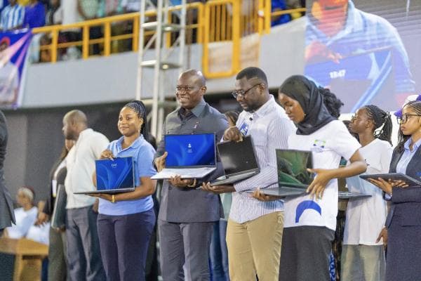 Le Gabon équipe sa jeunesse pour devenir un moteur de l’innovation numérique en Afrique